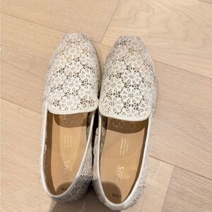 TOMS Lace Slip-On Shoes